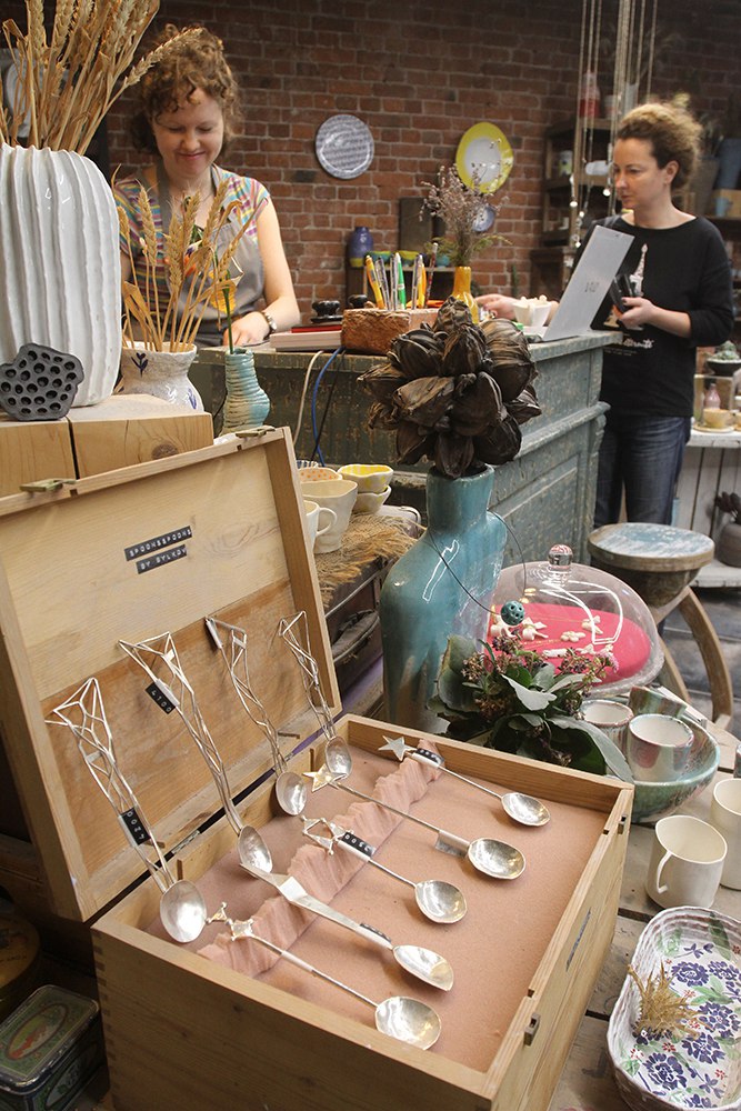 Администратор записывает ученика на занятие