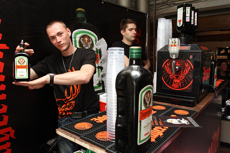 Основной спонсор мероприятия был Jagermeister